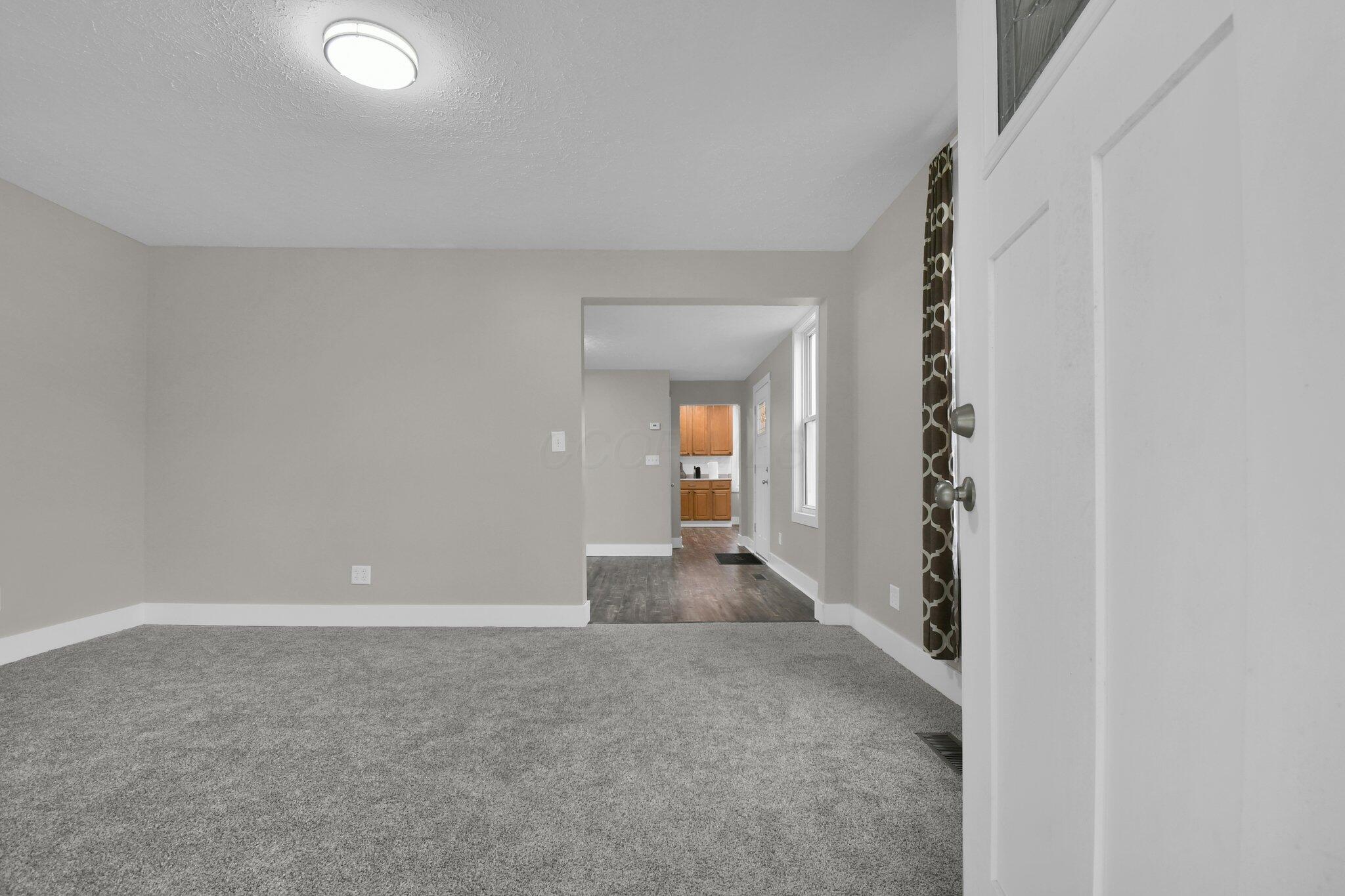 1103 Woodlawn Avenue, Bucyrus, Ohio image 2