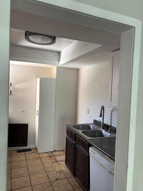 Tiny photo for 121 W Ticonderoga Drive 2J #2J, Westerville, OH 43081 (MLS # 226017909)
