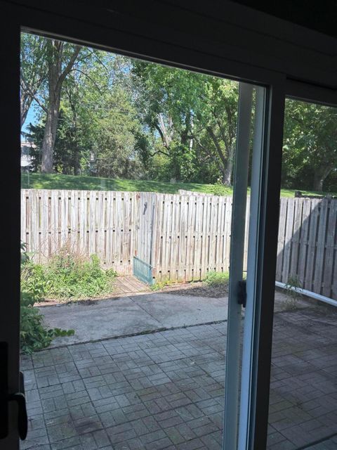 Tiny photo for 121 W Ticonderoga Drive 2J #2J, Westerville, OH 43081 (MLS # 226017909)