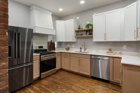 Tiny photo for 38 E Welch Avenue, Columbus, OH 43207 (MLS # 226035333)