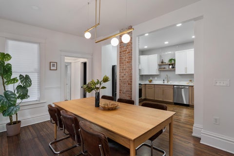Tiny photo for 38 E Welch Avenue, Columbus, OH 43207 (MLS # 226035333)