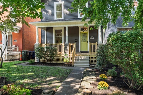 Tiny photo for 38 E Welch Avenue, Columbus, OH 43207 (MLS # 226035333)