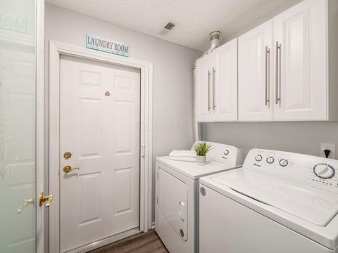 Tiny photo for 3623 Stoneway Point, Powell, OH 43065 (MLS # 226002545)