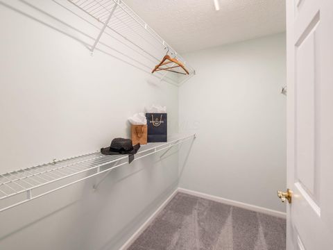 Tiny photo for 3623 Stoneway Point, Powell, OH 43065 (MLS # 226002545)