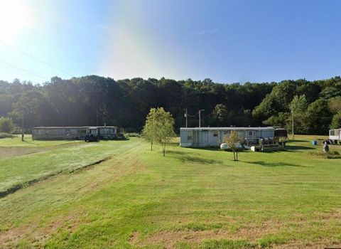 18224 Co Rd 6 Coshocton OH 43812