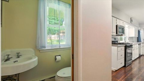 Tiny photo for 2 Frary Court, Mount Vernon, OH 43050 (MLS # 225044460)