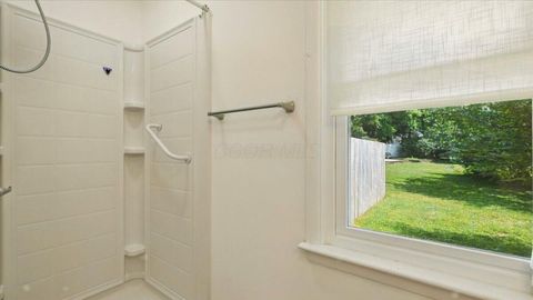 Tiny photo for 2 Frary Court, Mount Vernon, OH 43050 (MLS # 225044460)