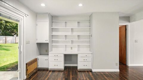 Tiny photo for 2 Frary Court, Mount Vernon, OH 43050 (MLS # 225044460)