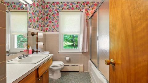 Tiny photo for 2 Frary Court, Mount Vernon, OH 43050 (MLS # 225044460)