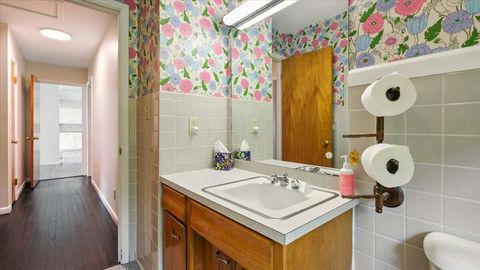 Tiny photo for 2 Frary Court, Mount Vernon, OH 43050 (MLS # 225044460)