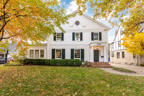 Photo of 1999 Collingswood Road, Columbus, OH 43221 (MLS # 223036272)