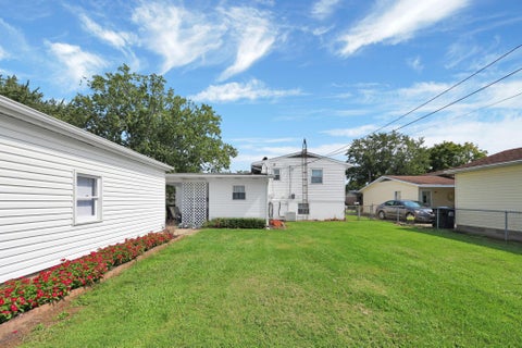Tiny photo for 81 Fieldpoint Road, Heath, OH 43056 (MLS # 226035991)