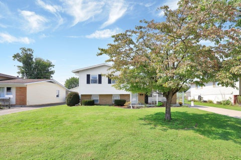 Tiny photo for 81 Fieldpoint Road, Heath, OH 43056 (MLS # 226035991)