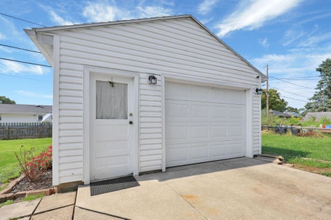 Tiny photo for 81 Fieldpoint Road, Heath, OH 43056 (MLS # 226035991)