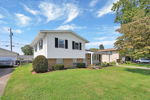 Tiny photo for 81 Fieldpoint Road, Heath, OH 43056 (MLS # 226035991)