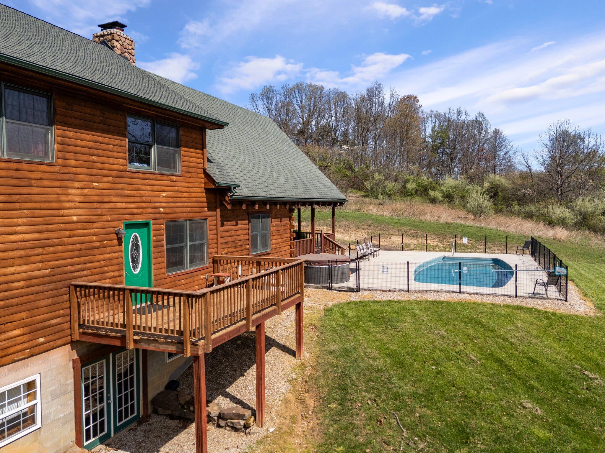 12134 Maysville-williams Road, Logan, Ohio image 18