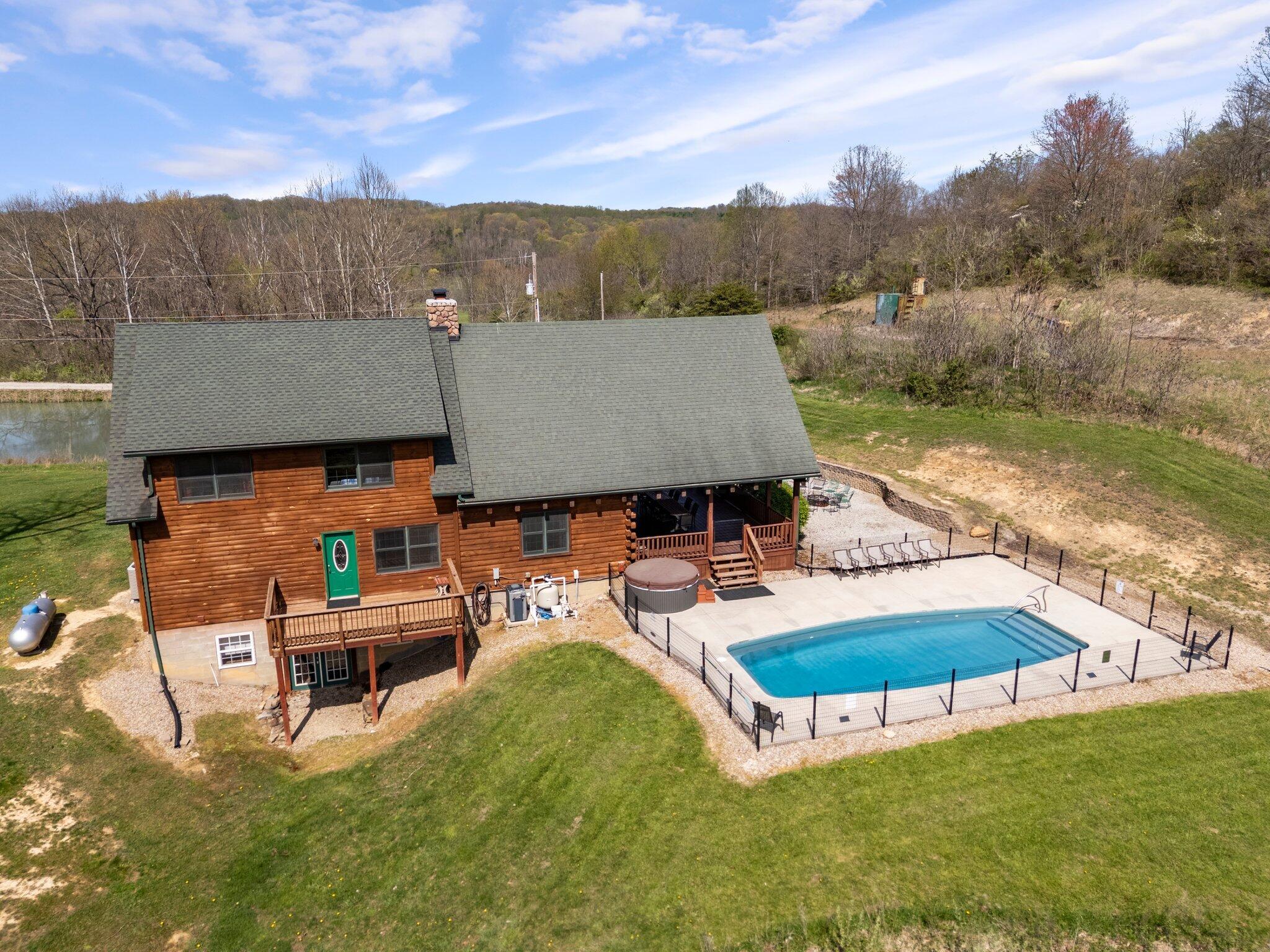 12134 Maysville-williams Road, Logan, Ohio image 15