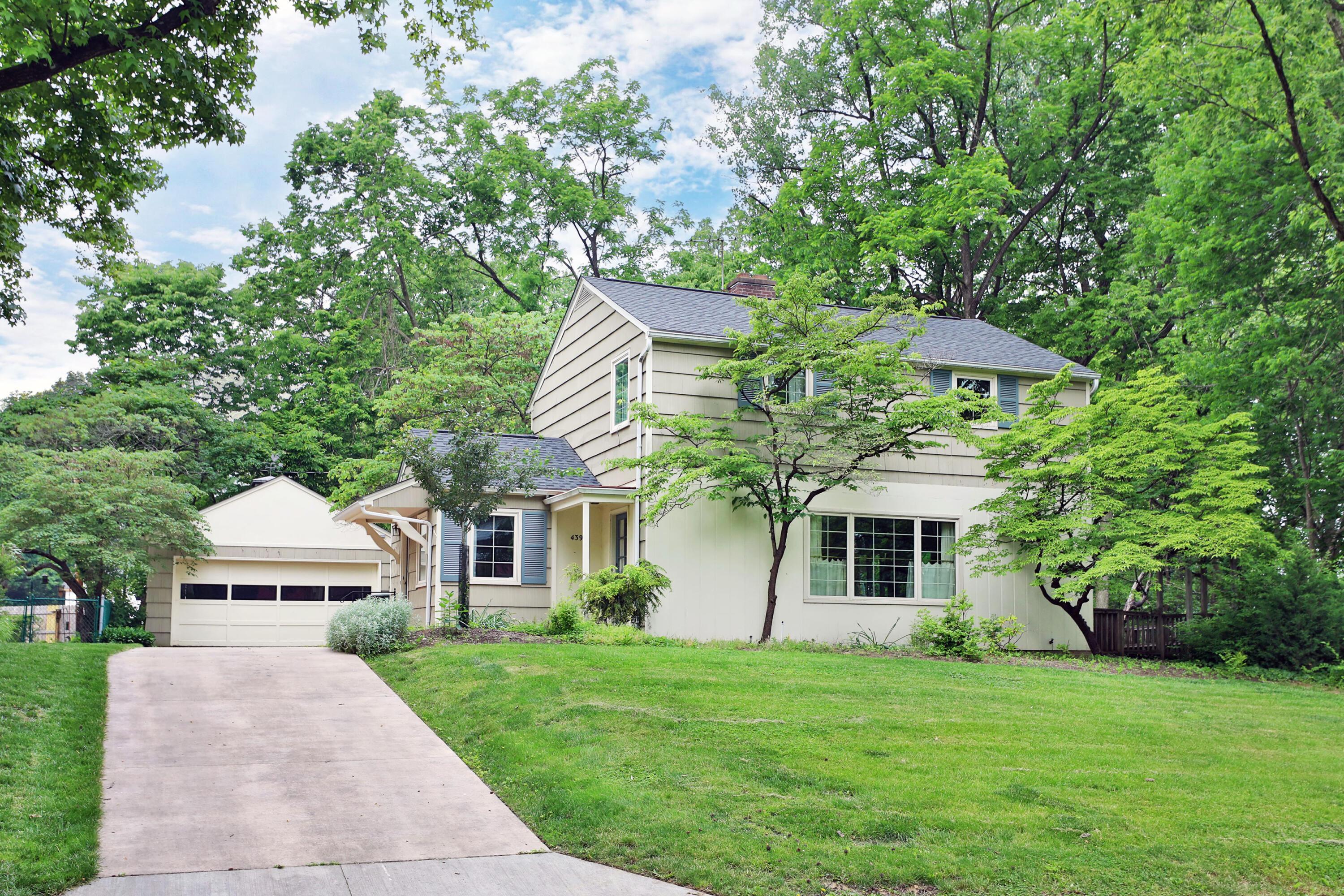 4399 Colerain Avenue, Columbus, Ohio image 2