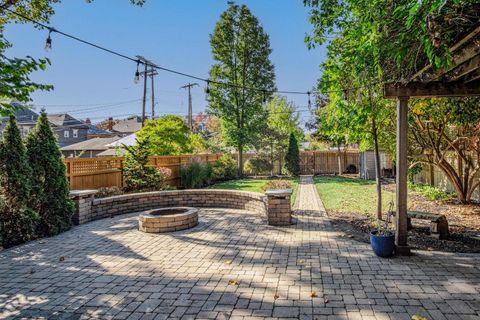 Tiny photo for 1359 Neil Avenue, Columbus, OH 43201 (MLS # 226002338)