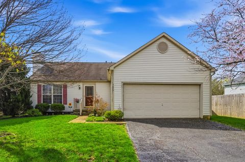 Homes For Sale - 5079 Hilliard Green Drive<br/> Hilliard, OH 43026