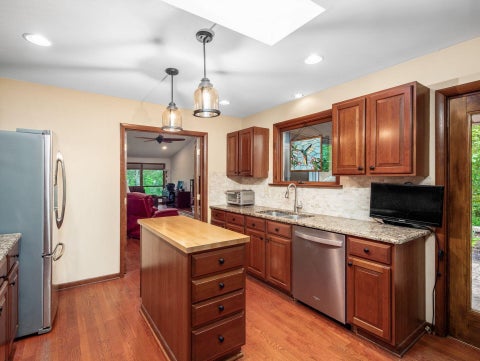 Tiny photo for 6107 Riverside Drive, Powell, OH 43065 (MLS # 226028109)