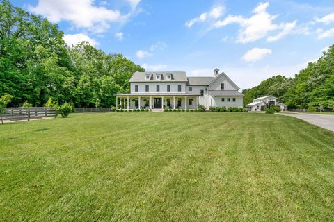 Photo of 3138 Bean-Oller Road, Delaware, OH 43015 (MLS # 226021377)