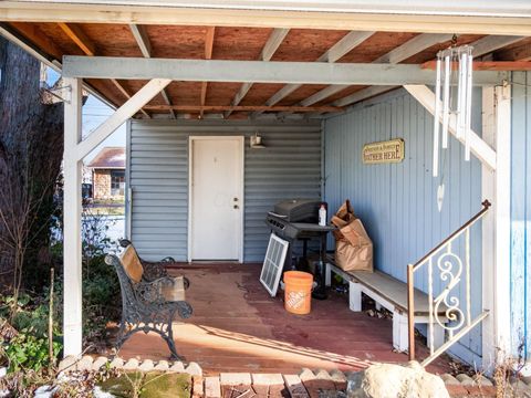 Tiny photo for 514 N Hague Avenue, Columbus, OH 43204 (MLS # 225045874)