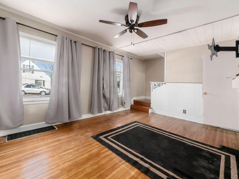 Tiny photo for 514 N Hague Avenue, Columbus, OH 43204 (MLS # 225045874)