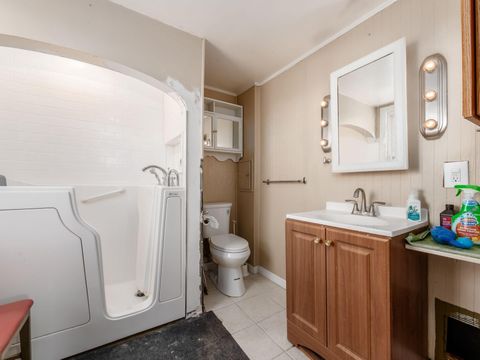 Tiny photo for 514 N Hague Avenue, Columbus, OH 43204 (MLS # 225045874)