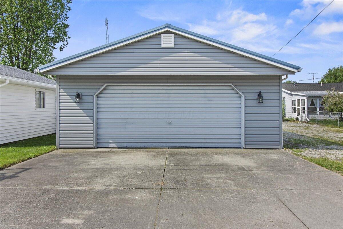 11526 Horseshoe Channel Drive, Lakeview, Ohio image 40