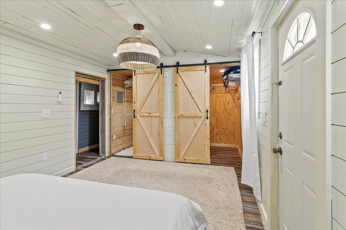 11526 Horseshoe Channel Drive, Lakeview, Ohio image 16