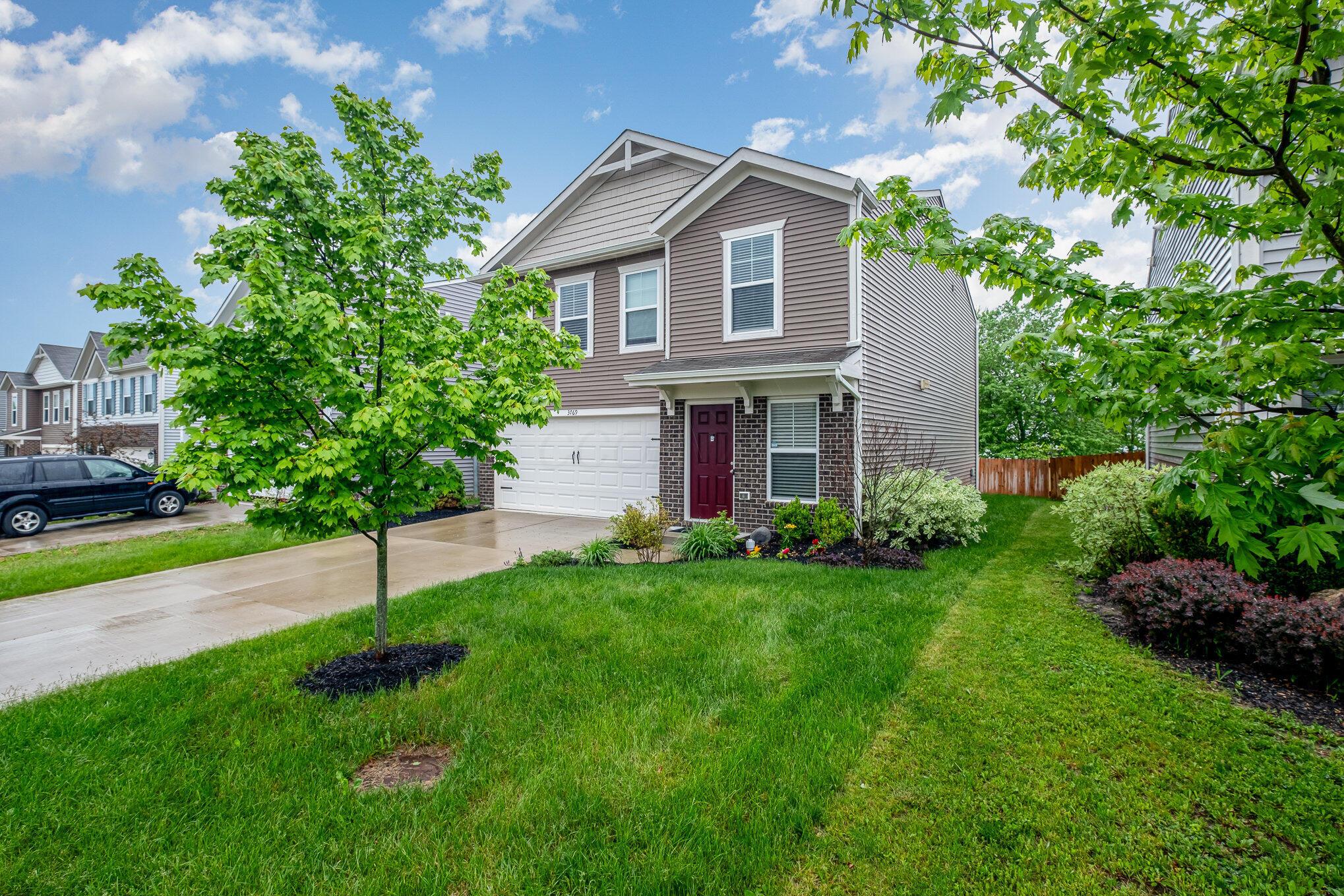 3769 Sugarbark Drive, Canal Winchester, Ohio image 1