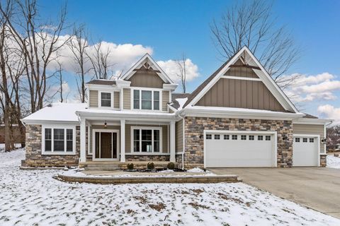 Photo of 855 Howell Drive, Newark, OH 43055 (MLS # 226005355)