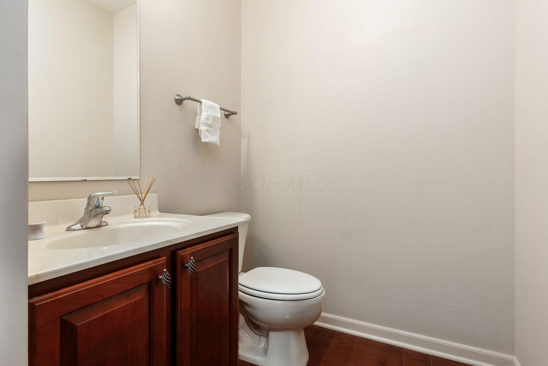 7019 Blakemore Lane, Dublin, Ohio image 36