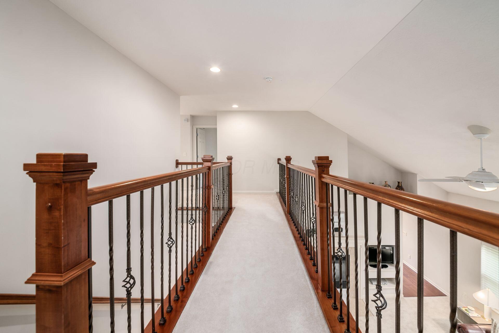 7019 Blakemore Lane, Dublin, Ohio image 46