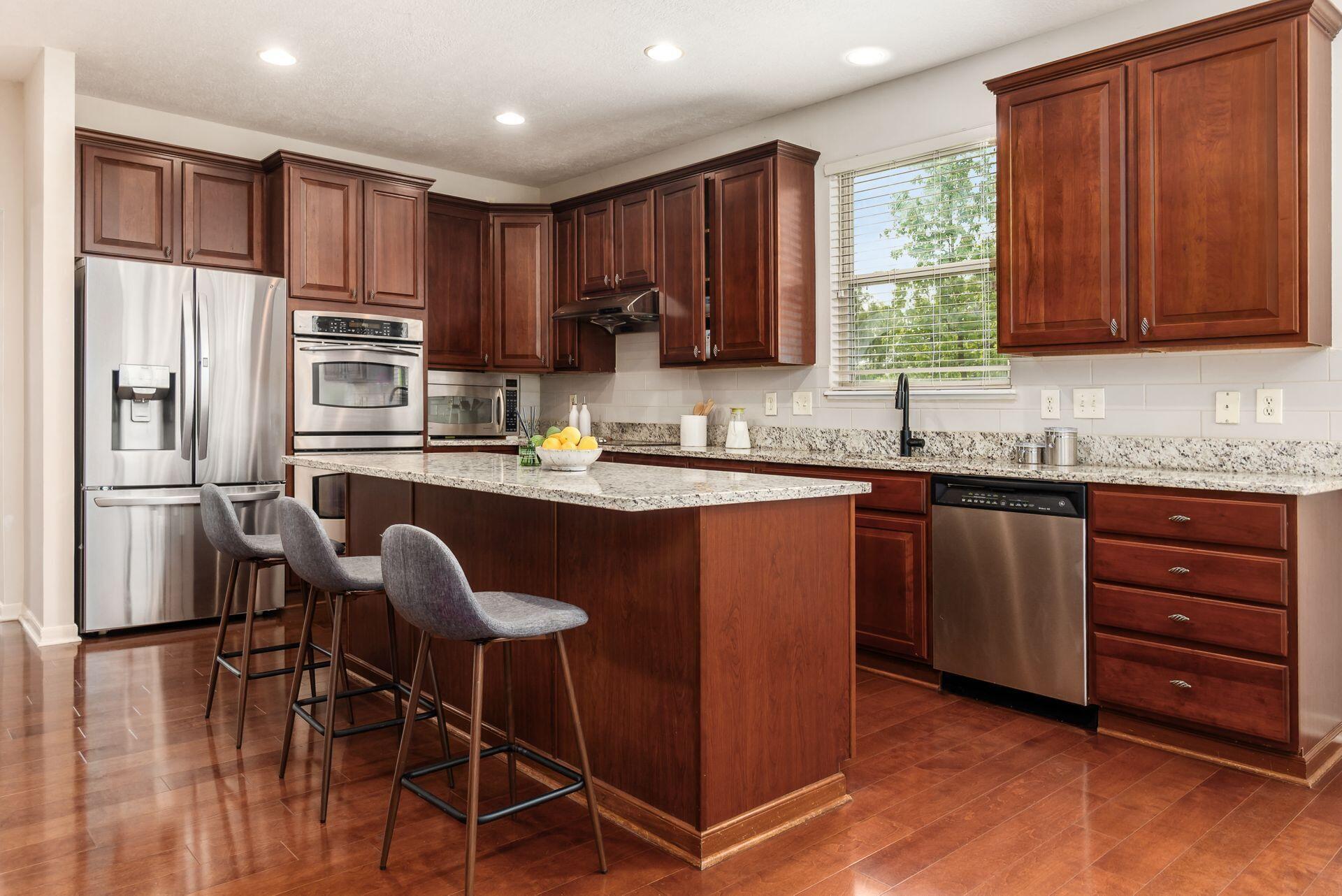7019 Blakemore Lane, Dublin, Ohio image 16