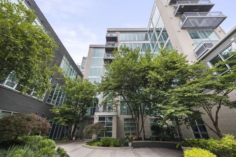 Condo For Sale - 60 E Spring Street #223<br/> Columbus, OH 43215