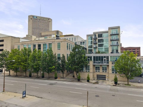 Photo of 60 E Spring Street 223 #223, Columbus, OH 43215 (MLS # 226021704)