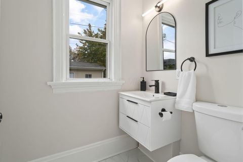 Tiny photo for 665 S 22nd Street, Columbus, OH 43205 (MLS # 225040590)