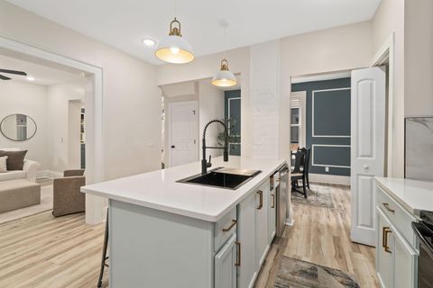Tiny photo for 665 S 22nd Street, Columbus, OH 43205 (MLS # 225040590)