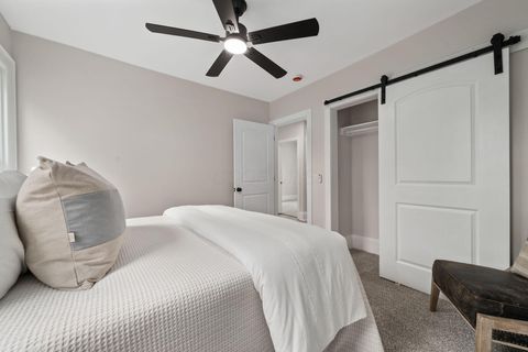 Tiny photo for 665 S 22nd Street, Columbus, OH 43205 (MLS # 225040590)