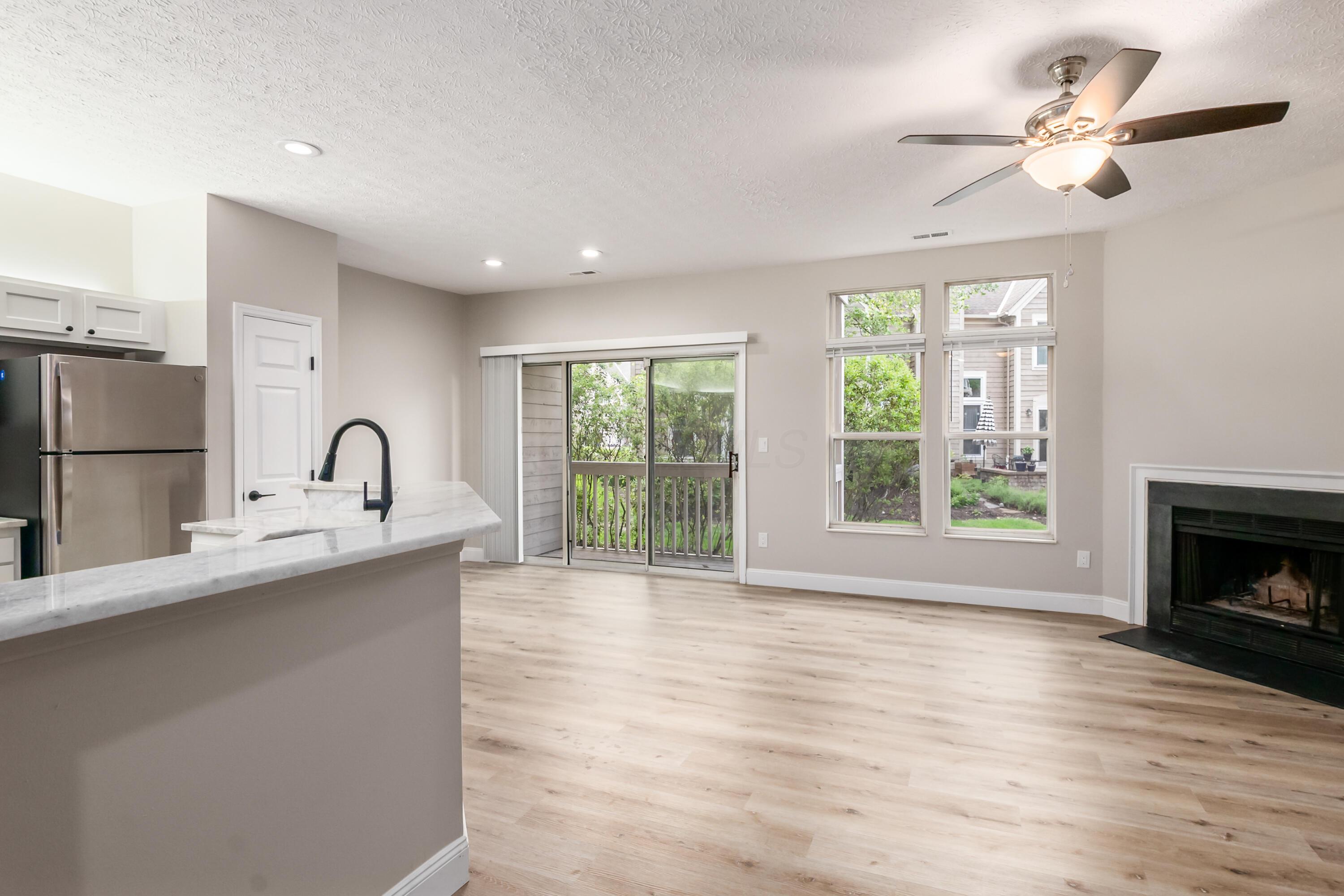 3469 Fishinger Mill Drive, Columbus, Ohio image 5