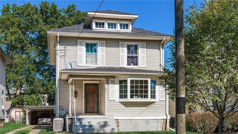 Photo of 453 Yale Avenue, Zanesville, OH 43701 (MLS # 225037455)