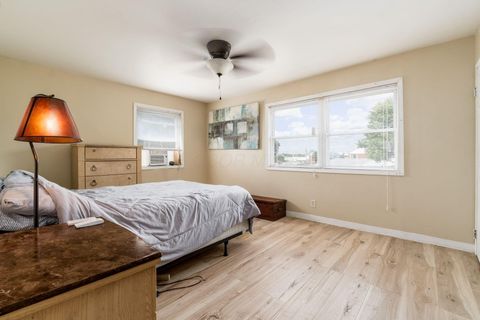 Tiny photo for 4 Oak Road, Columbus, OH 43217 (MLS # 226002342)