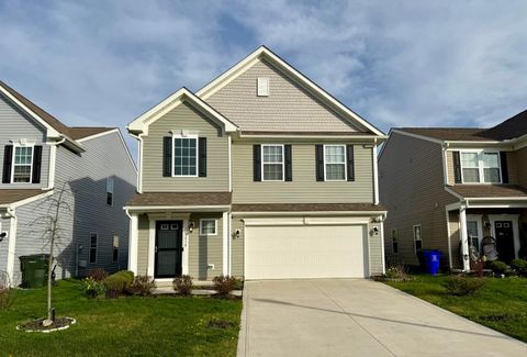 Photo of 1519 Lewes Castle Drive, Grove City, OH 43123 (MLS # 226010772)