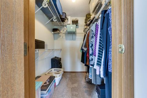 Tiny photo for 5876 Waterview Drive, Hilliard, OH 43026 (MLS # 226012290)