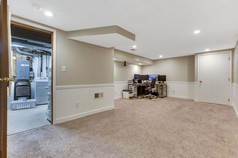 Tiny photo for 5876 Waterview Drive, Hilliard, OH 43026 (MLS # 226012290)