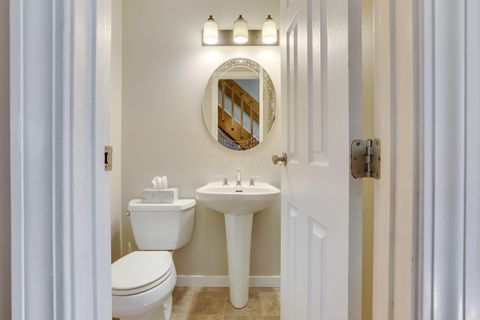 Tiny photo for 5876 Waterview Drive, Hilliard, OH 43026 (MLS # 226012290)