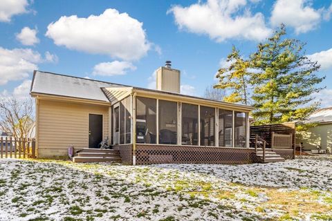 Tiny photo for 315 Federal Circle, Delaware, OH 43015 (MLS # 225045138)