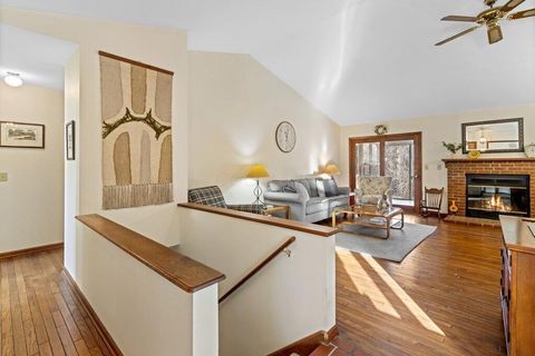 Tiny photo for 315 Federal Circle, Delaware, OH 43015 (MLS # 225045138)